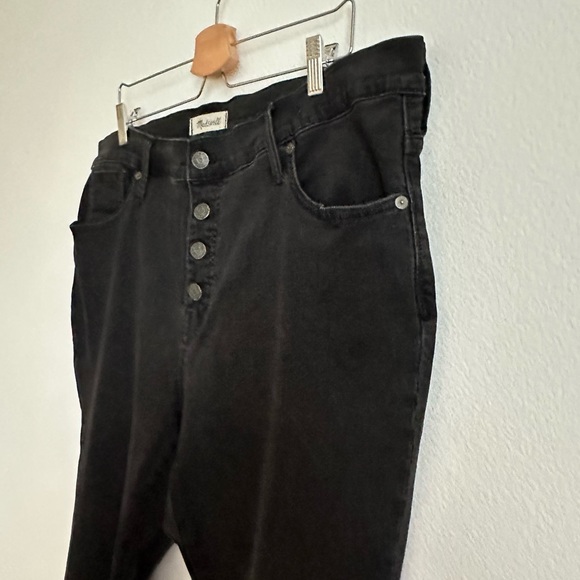 Madewell Black Skinny High-Rise Distressed Button-Fly Jeans Plus Size 35P - Picture 4 of 14
